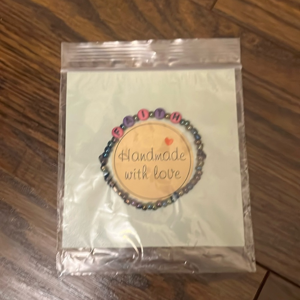 Handmade bead bracelet